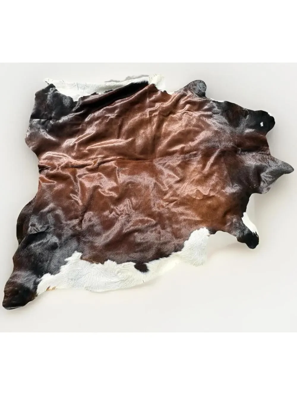 Brown and white Cowhide Leather Cow Skin Rug sunshine cowhide made In Brazil.